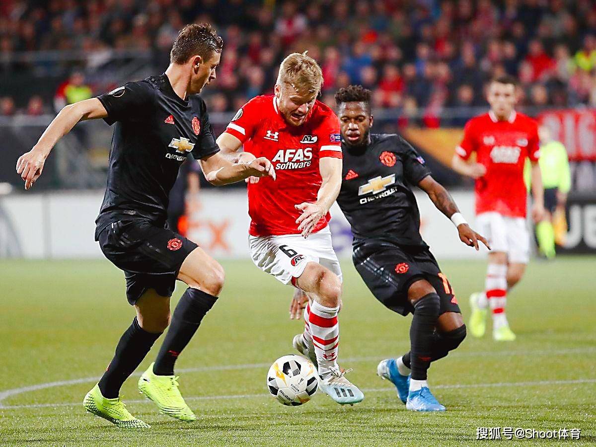 包含荷甲今夜再迎强敌，波特兰开拓者门线救险，主帅态度：质疑声仍在，更衣室氛围转暖的词条