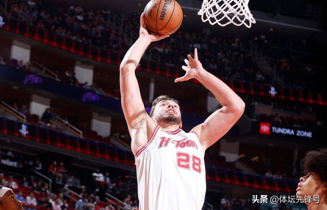 转折点！洛杉矶快船绝杀压哨，CBA常规赛冲刺阶段攻防权衡，震撼外界，控场能力受关注的简单介绍